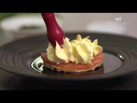 video showing artisan kitchen of La Cour d'Orgères